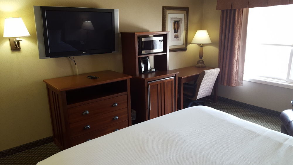 C'Mon Inn & Suites Φάργκο Εξωτερικό φωτογραφία